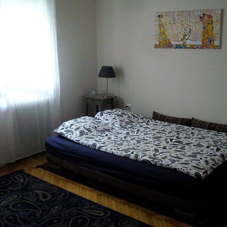 Home Away Apartment Будапешт Номер фото